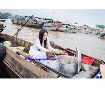 Mekong Tours - Visiting floating markets - Mekong Experience - Eco Tours - VI